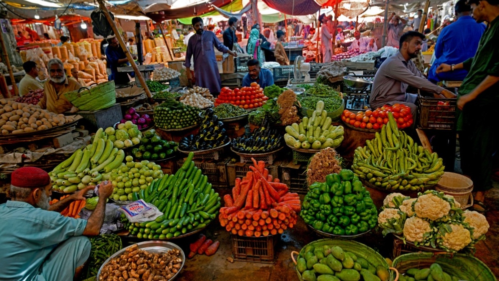 Behind headlines: Pakistan’s economy shows stabilization amid crises, reform